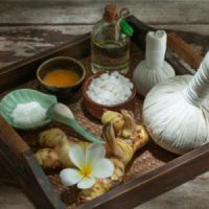 雪花秀平衡水和润颜水哪个好？润颜水是镇店之宝(雪花秀润颜水是不是爽肤水